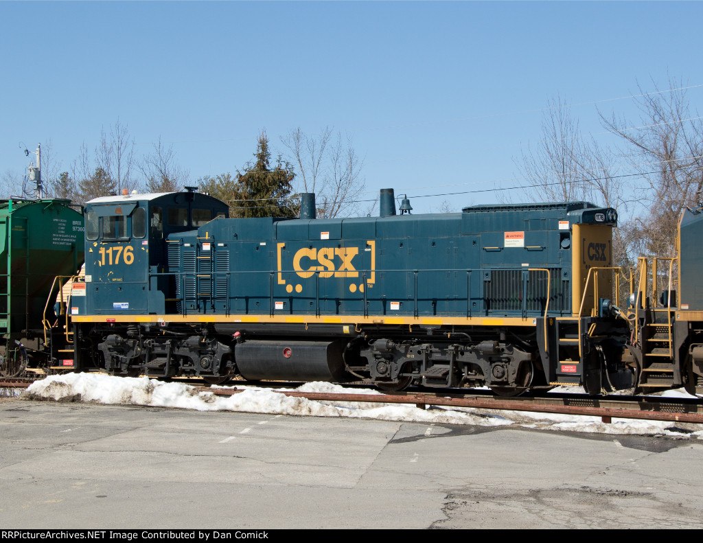 CSXT 1176